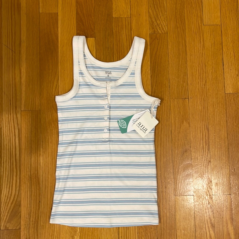 Ana tank top size x-small